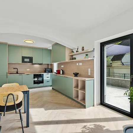 Ankoni - 2,2 - Shared Kitchen *